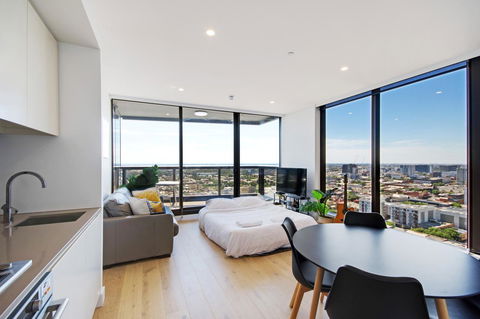 Swainson At Vue - Accommodation Burleigh 9
