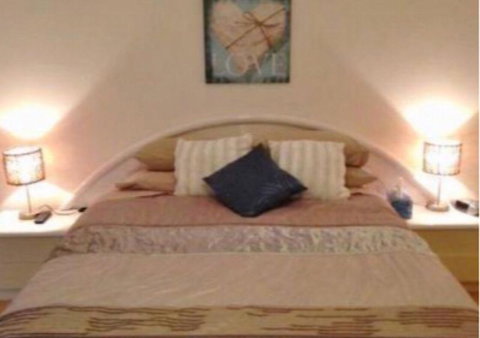 Lakeside - Accommodation Burleigh 2