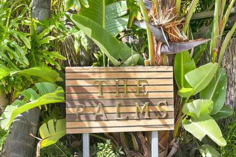 The Palms - Accommodation Burleigh 5