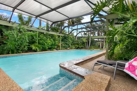 The Palms - Accommodation Burleigh 1