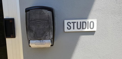 2 Austinmer Studio - Accommodation Burleigh 11