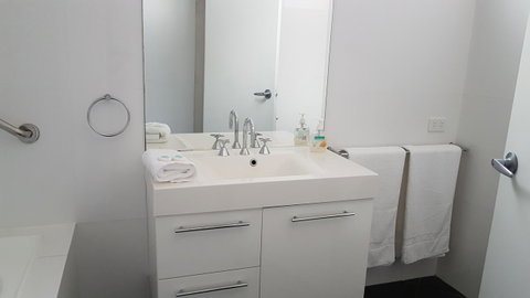 2 Austinmer Studio - Accommodation Burleigh 6