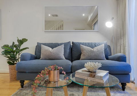 GOUGER 265 - Accommodation Burleigh 6