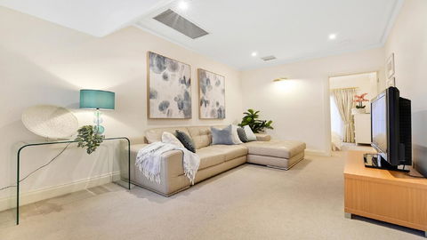 GOUGER 265 - Accommodation Burleigh 14