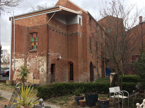 Original Hat Factory - Accommodation Burleigh 5