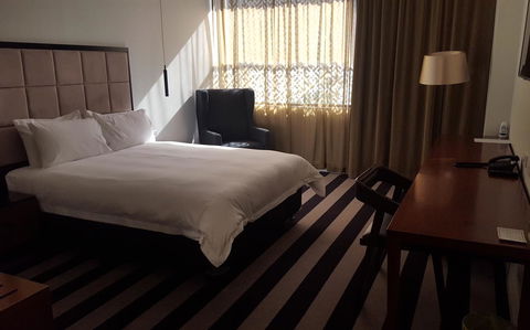 Ellen Hotel - Accommodation Burleigh 4