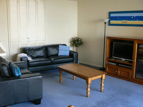 South Esplanade Apartment - Accommodation Burleigh 3
