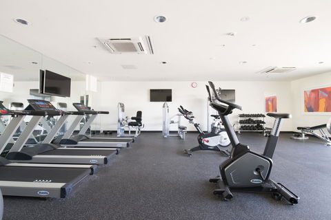 Ther-Rich Elegant 1BR Apartment In Walkerville - Accommodation Burleigh 37