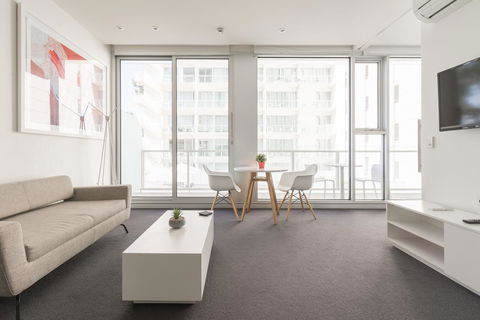 Ther-Rich Elegant 1BR Apartment In Walkerville - Accommodation Burleigh 19