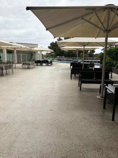 Ther-Rich Elegant 1BR Apartment In Walkerville - Accommodation Burleigh 39