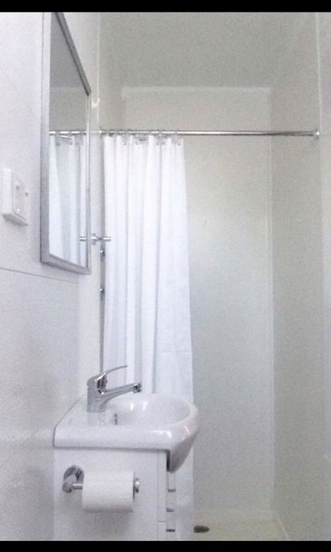 Murray Bridge Riverview Cabin - Accommodation Burleigh 11