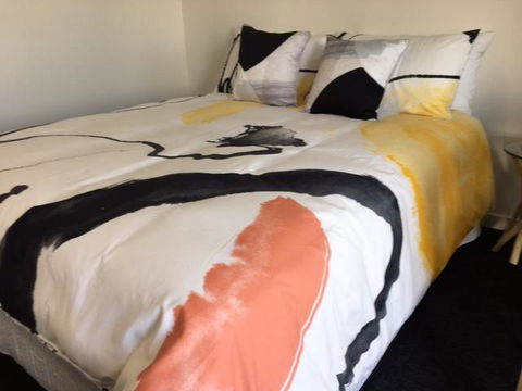 Port Lincoln Shark Apartment 2 - Accommodation Burleigh 8