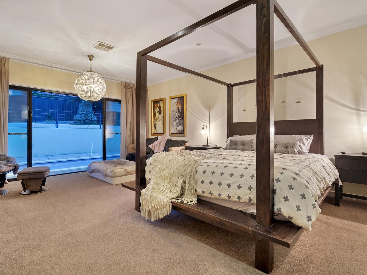 Highbury SA Accommodation Burleigh