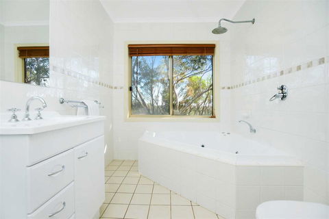 Cabernet Cottage - Accommodation Burleigh 6
