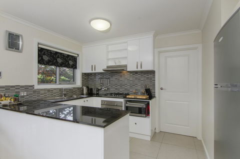 City One Apartment - Accommodation Burleigh 2