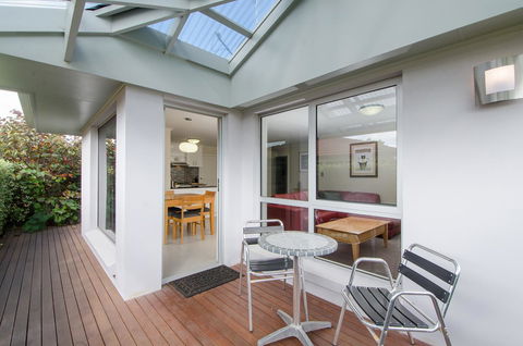 City One Apartment - Accommodation Burleigh 5