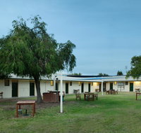 The Anglers Inn - Accommodation Burleigh