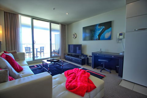 Pier 216 - Accommodation Burleigh 4