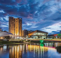Executive 3 Bedroom Apartment  Internet  Parking - Accommodation Burleigh