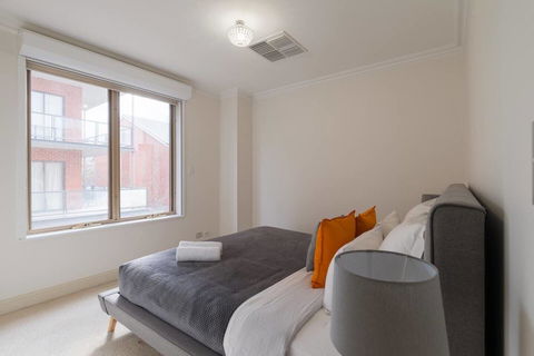 One Bedroom In Adelaideâ€™s East End FREE WIFI*Netflix*Parking - Accommodation Burleigh 9