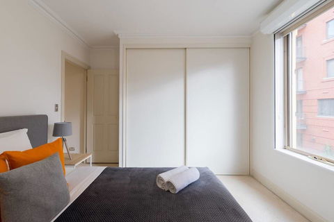 One Bedroom In Adelaideâ€™s East End FREE WIFI*Netflix*Parking - Accommodation Burleigh 6