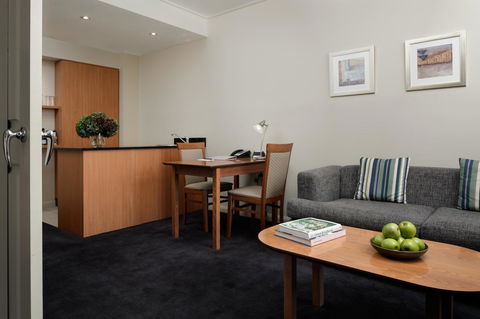 Rydges Newcastle - Accommodation Burleigh 11