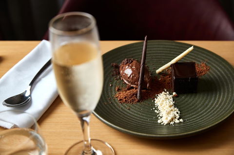 Rydges Newcastle - Accommodation Burleigh 30