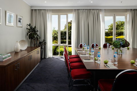 Rydges Newcastle - Accommodation Burleigh 39