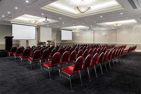 Rydges Newcastle - Accommodation Burleigh 40