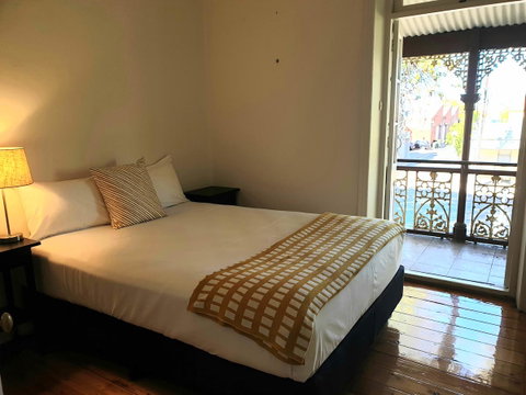 Hammond Apartments - Accommodation Burleigh 9