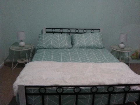 Hilltop Escape - Accommodation Burleigh 9
