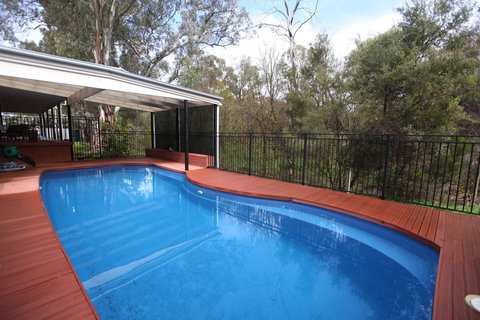 One Tree Bed And Breakfast - Accommodation Burleigh 15