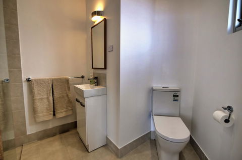 Cloudscape Apartment No 2 - Accommodation Burleigh 6