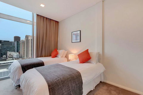 Executive Suite, Incredible Views Of City - Accommodation Burleigh 7