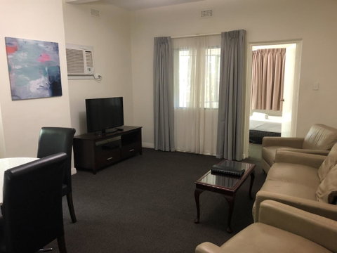 Greenways Apartments - Accommodation Burleigh 16