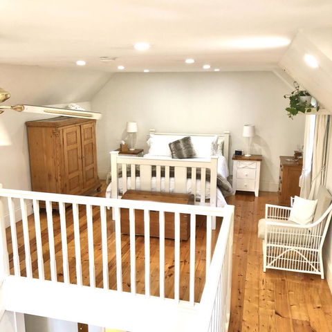 Aldgate Creek Cottage Bed And Breakfast - Accommodation Burleigh 1