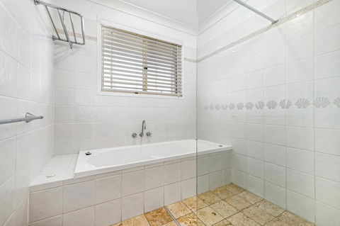 Casuarina 1 - Accommodation Burleigh 9
