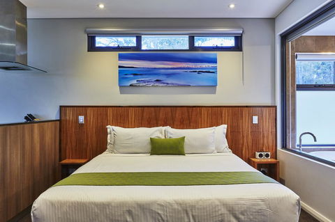 Eight Willows Retreat - Accommodation Burleigh 20