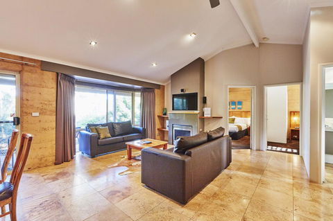 Eight Willows Retreat - Accommodation Burleigh 18