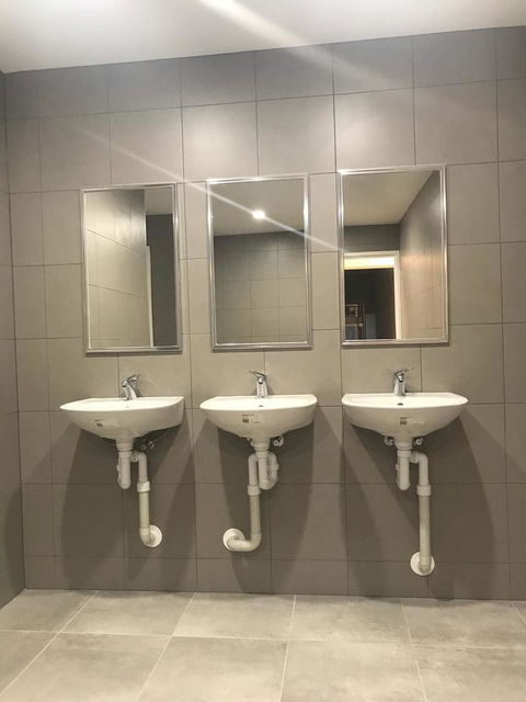 Perth City Backpackers Hostel - Note - Valid Passport Required To Check In - Accommodation Burleigh 14