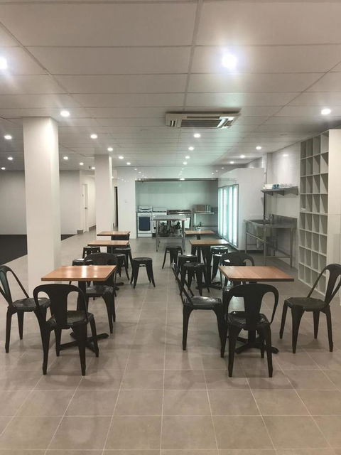 Perth City Backpackers Hostel - Note - Valid Passport Required To Check In - Accommodation Burleigh 7