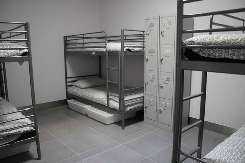Perth City Backpackers Hostel - Note - Valid Passport Required To Check In - Accommodation Burleigh 3