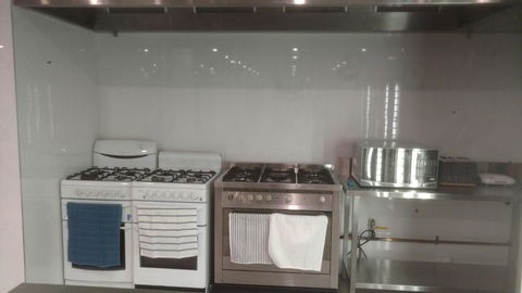 Perth City Backpackers Hostel - Note - Valid Passport Required To Check In - Accommodation Burleigh 10