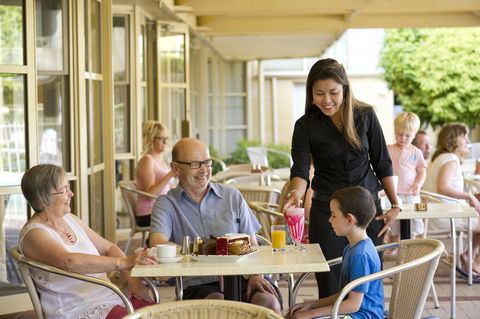 Abbey Beach Resort - Accommodation Burleigh 33