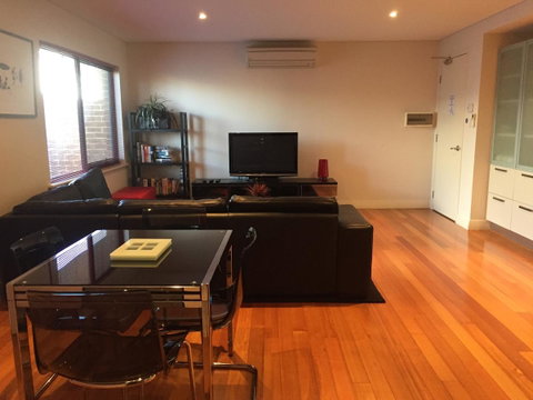 Parklane Apartments - Accommodation Burleigh 5