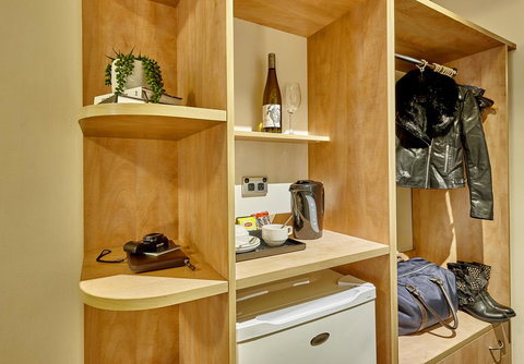 Ibis Perth - Accommodation Burleigh 9