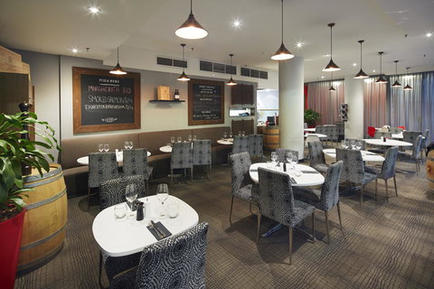 Ibis Perth - Accommodation Burleigh 36