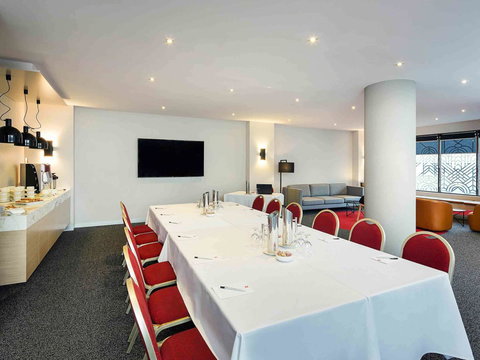 Ibis Perth - Accommodation Burleigh 41
