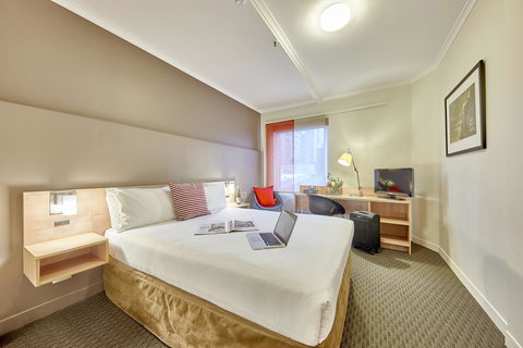 Ibis Perth - Accommodation Burleigh 13