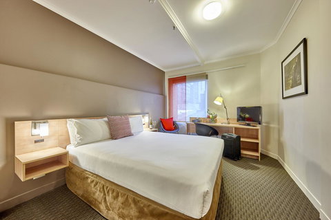 Ibis Perth - Accommodation Burleigh 11